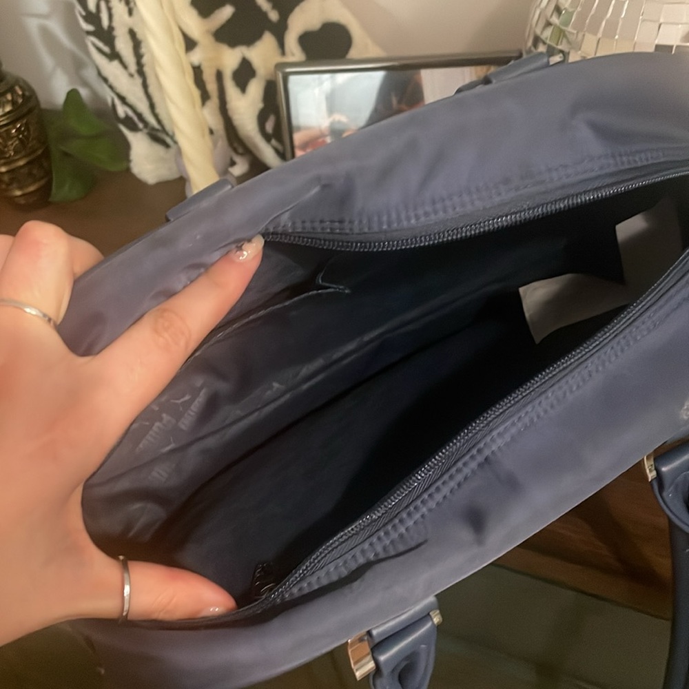 puma bag - Picture 4 of 5